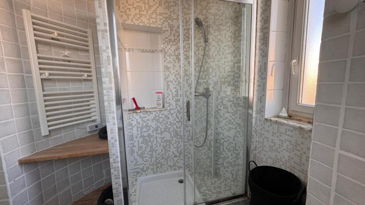 Appartement Vue Mer A Pontaillac Royan Exterior foto